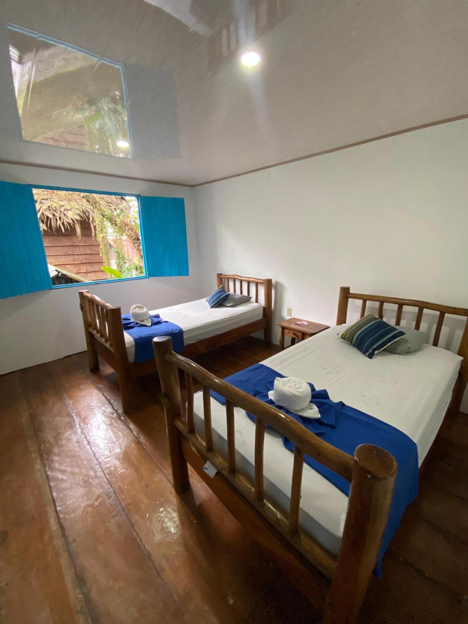 Lívingston Casa De La Iguana 호스텔 외부 사진